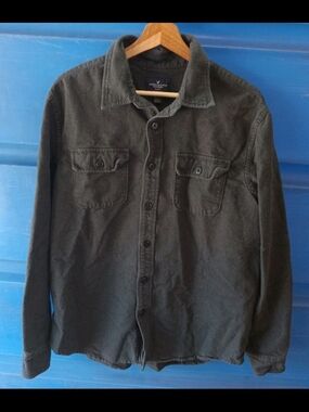 American Eagle Outfitters Men’s Charcoal Button-Up Chamois Shirt Jacket